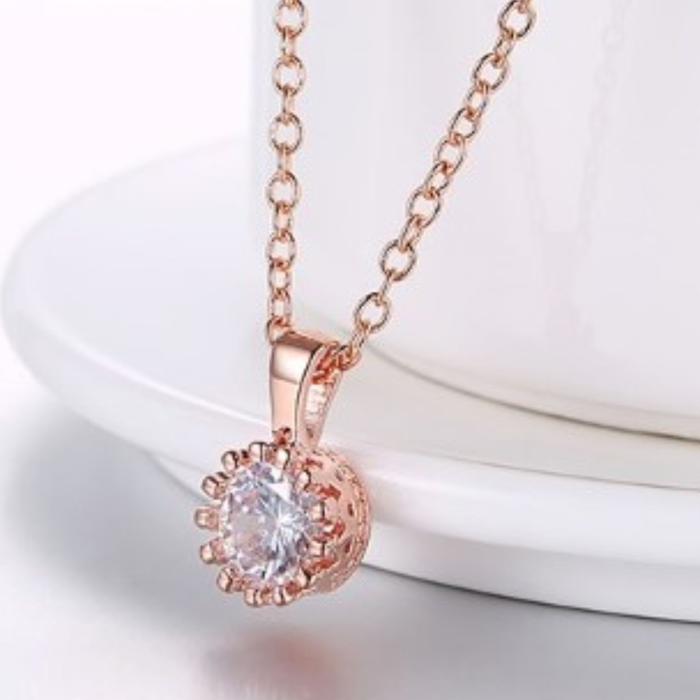 Rose Gold Zircon Crown Necklace